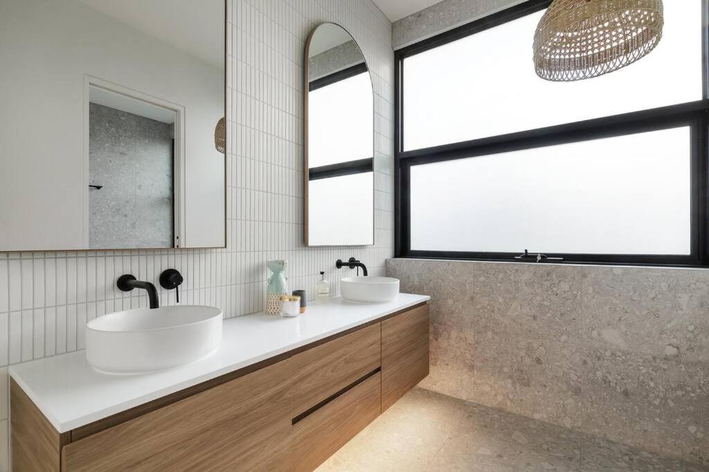 Kirks On Park - Brand New Luxury Home, Great Location Sorrento Exteriör bild